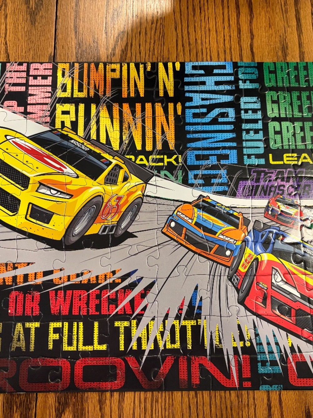 NASCAR puzzle - 100 pieces